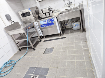 경기도 의왕 놀부부대찌게 상가청소